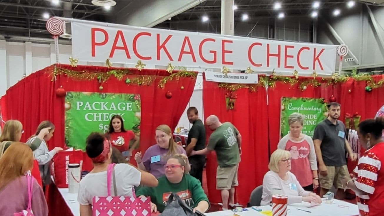 Photo of Package Check/Customer Pick-up